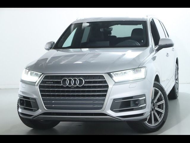 2019 Audi Q7 Premium Plus