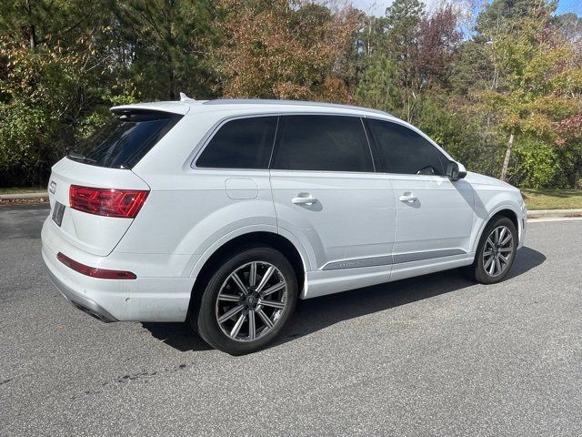 2019 Audi Q7 Premium Plus