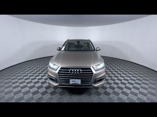 2019 Audi Q7 Premium Plus