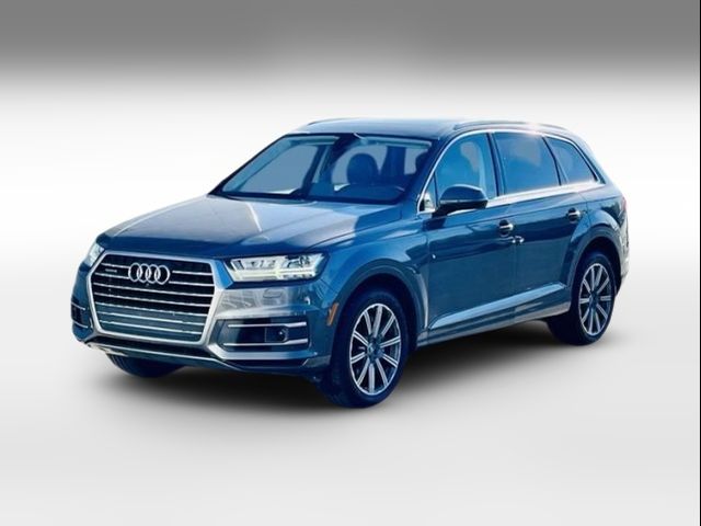 2019 Audi Q7 Premium Plus