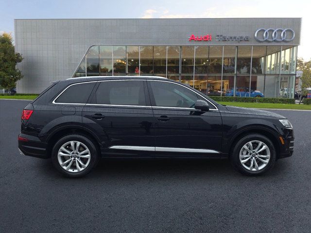 2019 Audi Q7 SE Premium Plus