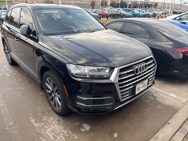 2019 Audi Q7 Premium Plus