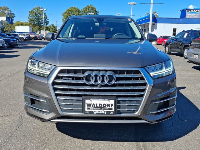 2019 Audi Q7 Premium Plus