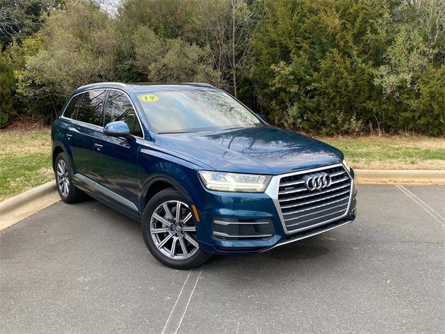 2019 Audi Q7 Premium Plus