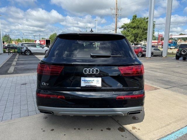 2019 Audi Q7 SE Premium Plus