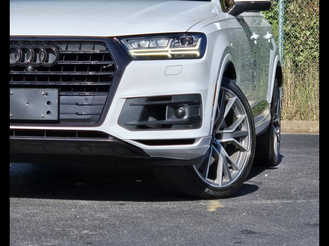 2019 Audi Q7 Prestige