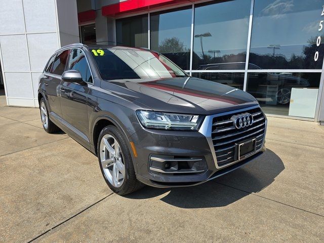 2019 Audi Q7 Prestige