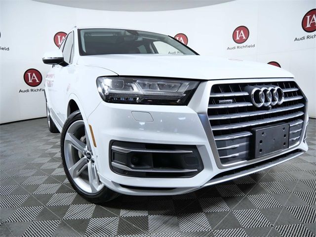 2019 Audi Q7 Prestige