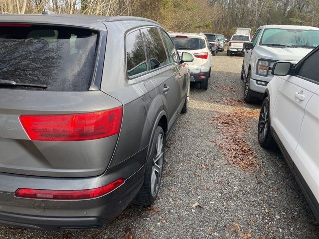 2019 Audi Q7 Prestige