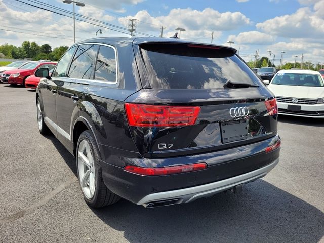 2019 Audi Q7 Prestige