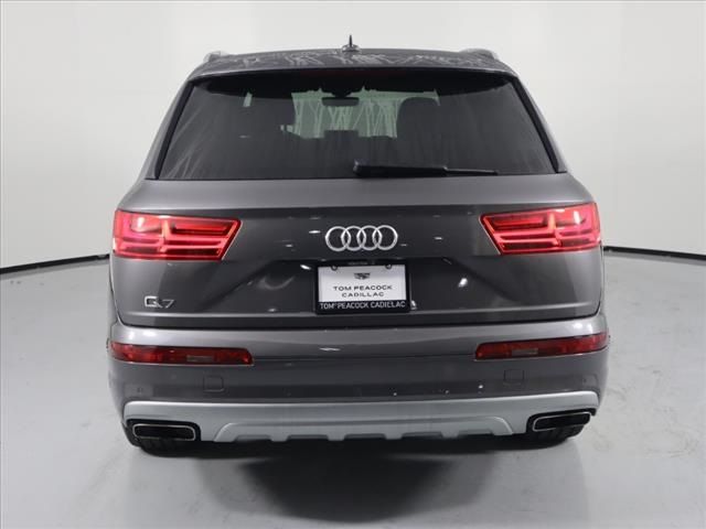 2019 Audi Q7 Prestige