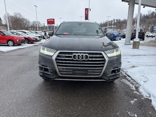 2019 Audi Q7 Prestige