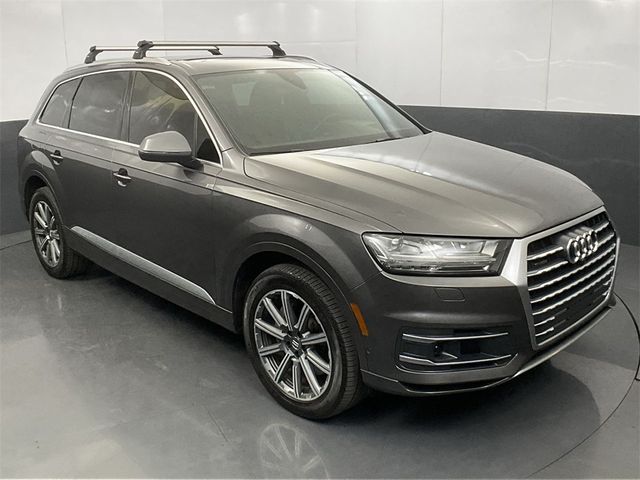 2019 Audi Q7 Prestige