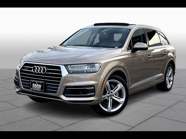 2019 Audi Q7 Prestige