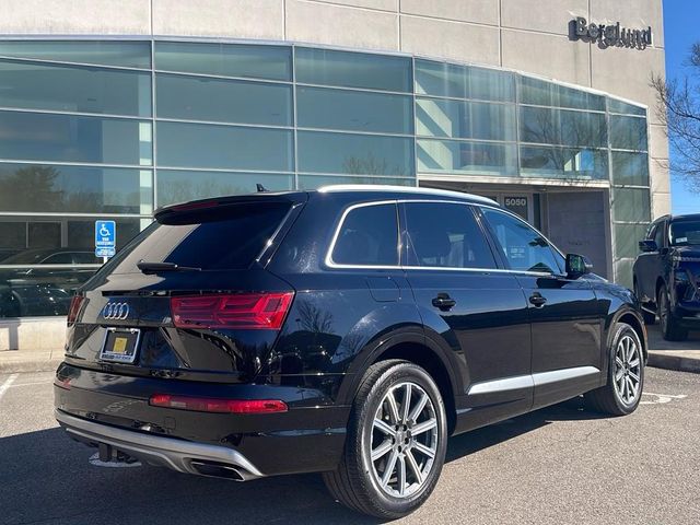 2019 Audi Q7 Premium