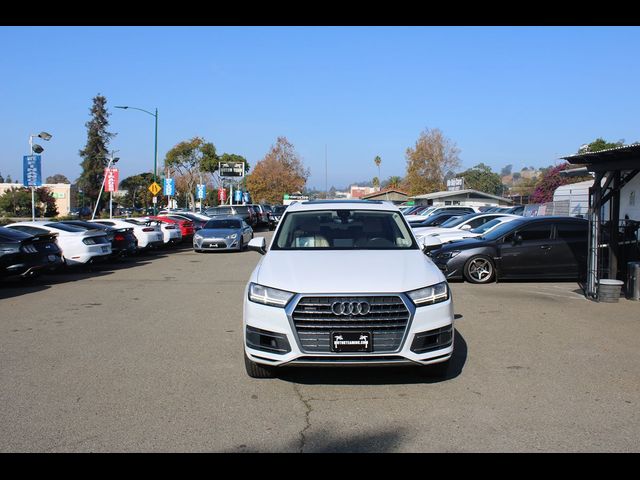 2019 Audi Q7 Premium