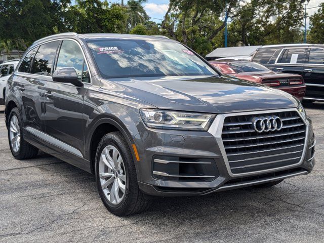 2019 Audi Q7 Premium