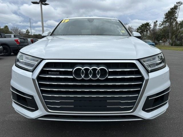 2019 Audi Q7 Premium