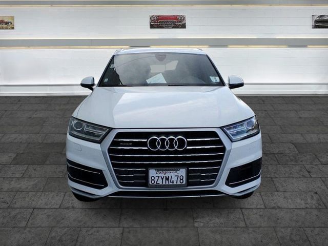 2019 Audi Q7 Premium