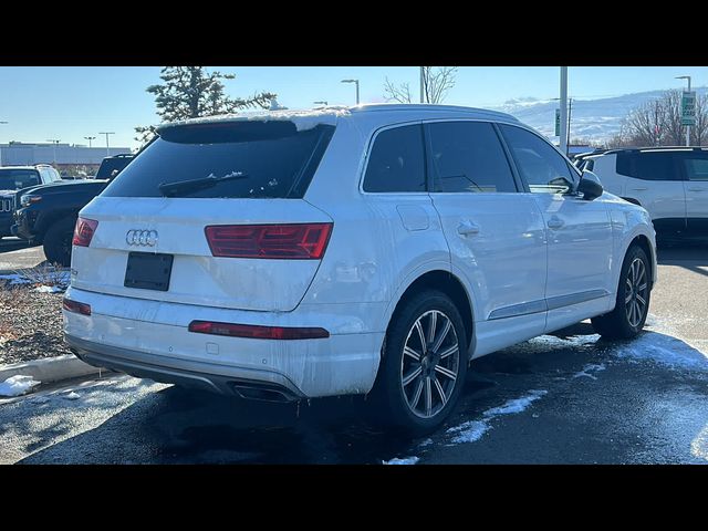 2019 Audi Q7 Premium