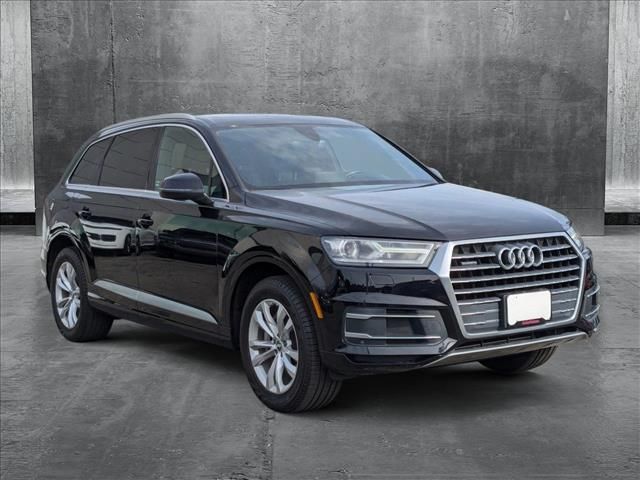 2019 Audi Q7 Premium