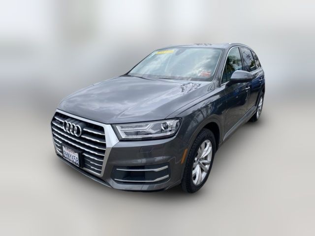 2019 Audi Q7 Premium