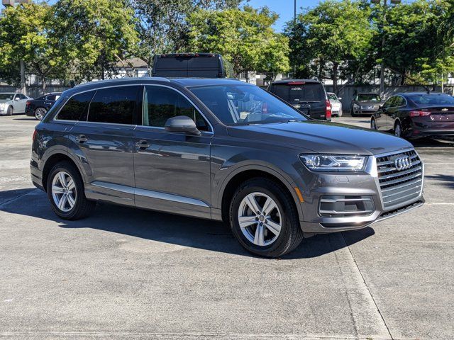 2019 Audi Q7 Premium