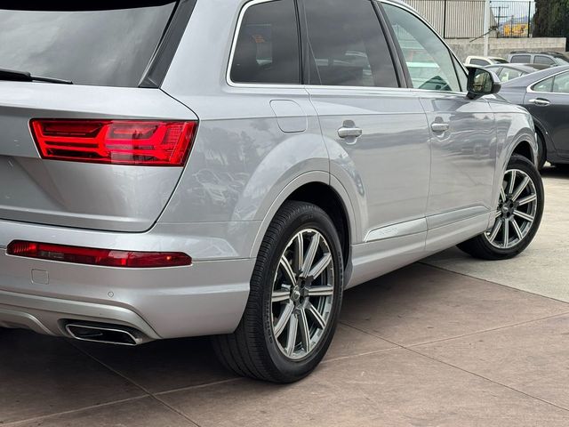 2019 Audi Q7 Premium