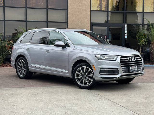 2019 Audi Q7 Premium