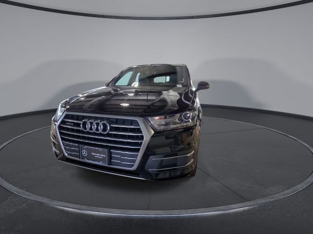 2019 Audi Q7 Premium