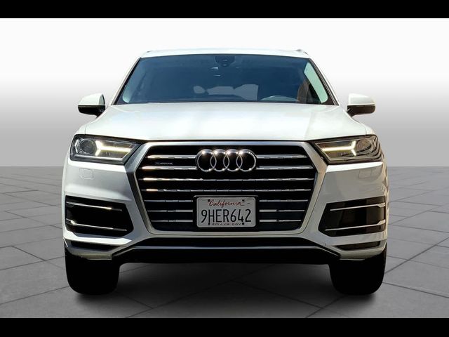 2019 Audi Q7 Premium