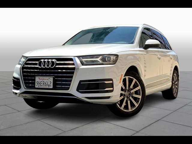 2019 Audi Q7 Premium