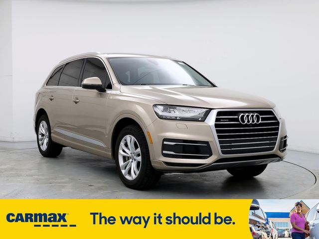 2019 Audi Q7 Premium