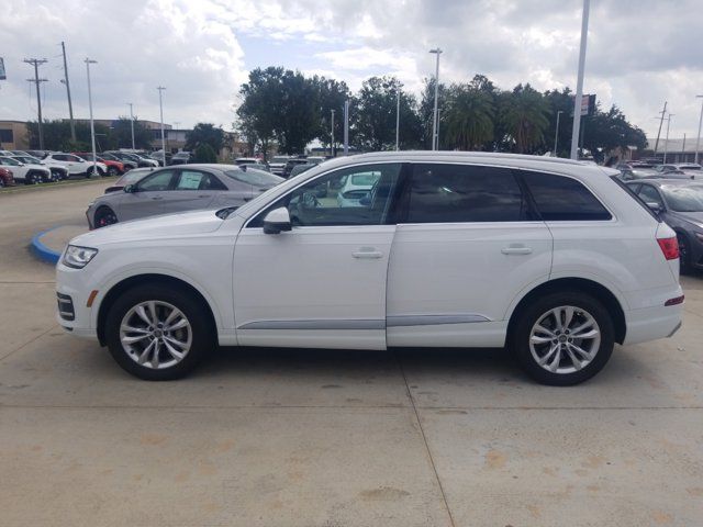 2019 Audi Q7 Premium