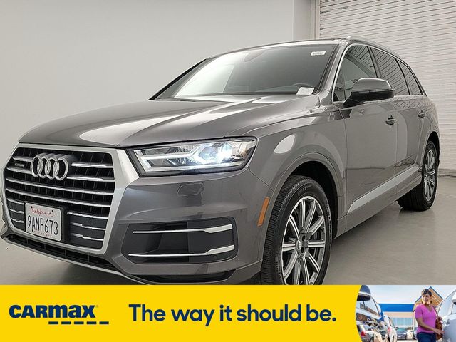 2019 Audi Q7 Premium