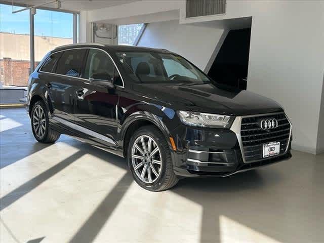 2019 Audi Q7 Premium Plus