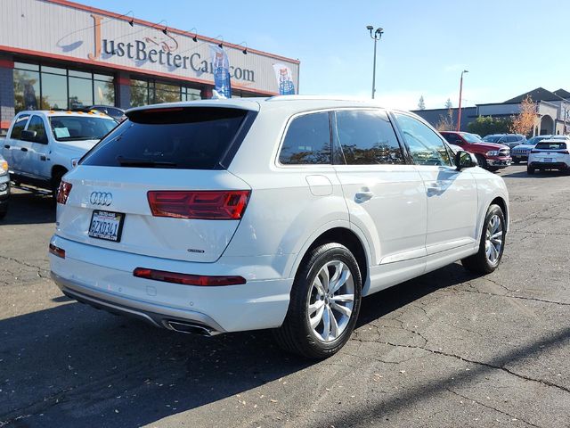 2019 Audi Q7 Premium Plus