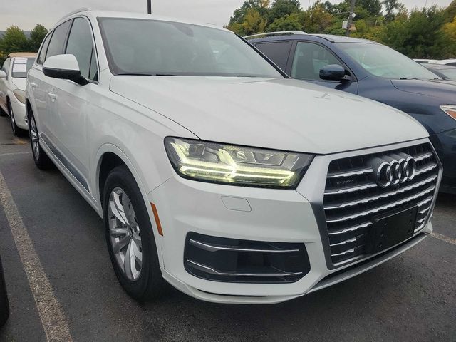 2019 Audi Q7 Premium Plus