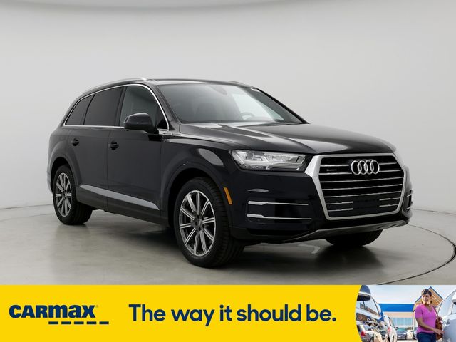 2019 Audi Q7 Premium Plus