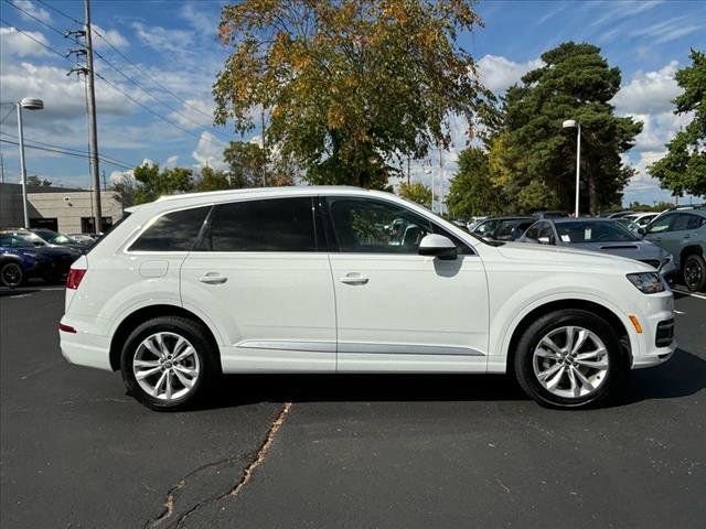 2019 Audi Q7 Premium Plus