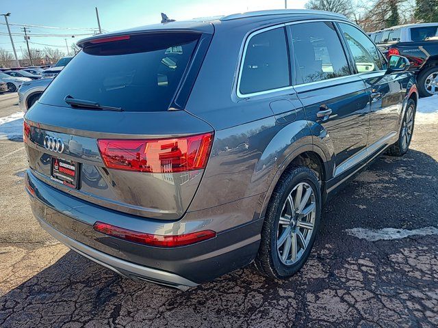 2019 Audi Q7 Premium Plus