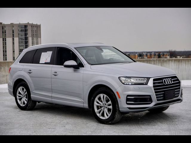 2019 Audi Q7 Premium Plus