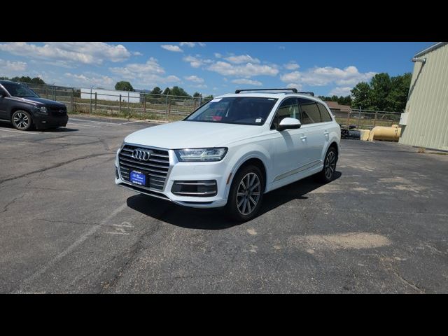 2019 Audi Q7 Premium Plus