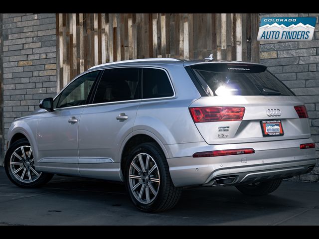 2019 Audi Q7 Premium Plus