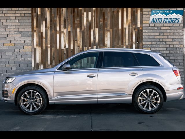 2019 Audi Q7 Premium Plus