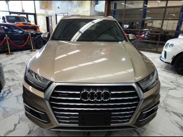 2019 Audi Q7 Premium Plus