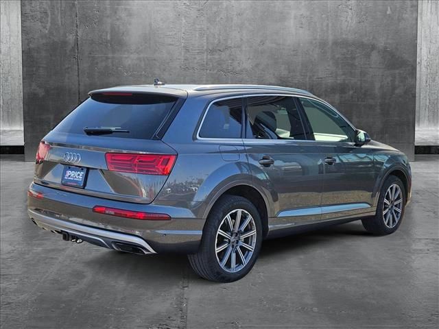 2019 Audi Q7 Premium Plus