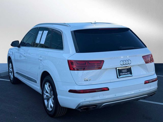 2019 Audi Q7 Premium Plus