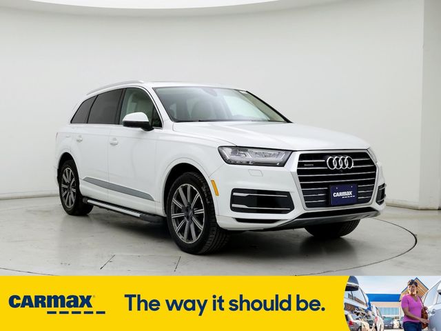 2019 Audi Q7 Premium Plus