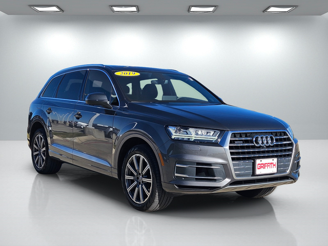 2019 Audi Q7 Premium Plus